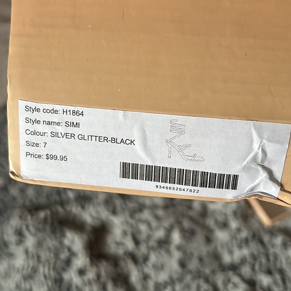 BILLINI, Black sparkly Heels, size 7 - Picture 4 of 4